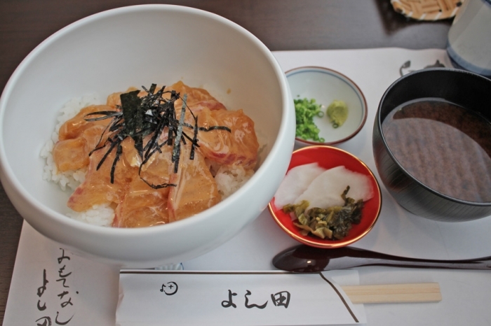 除了人氣料理 鯛魚茶泡飯之外還能夠品嚐到特製料理的 はなれ 福岡漫畫 天神 篇 Tenjin Site