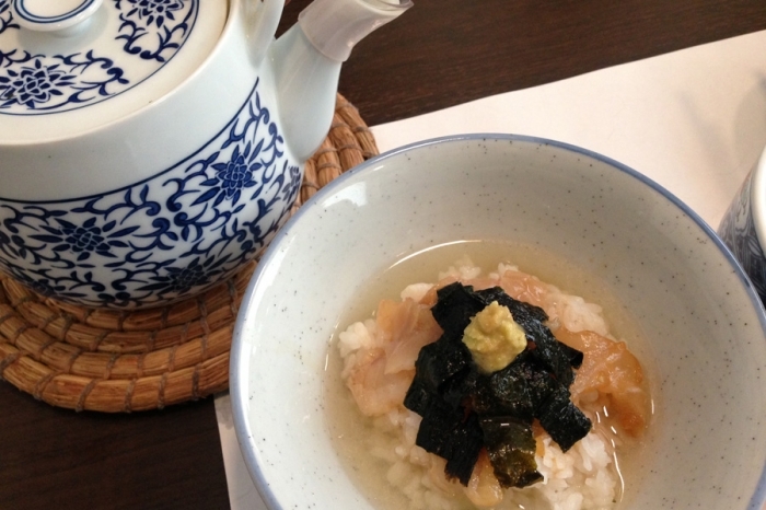 除了人氣料理 鯛魚茶泡飯之外還能夠品嚐到特製料理的 はなれ 福岡漫畫 天神 篇 Tenjin Site