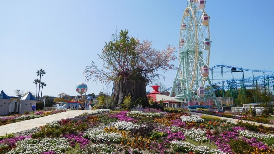 福岡市内唯一の遊園地 老若男女から長年愛され続ける魅力を案内 マンガで見る天神 天神サイト