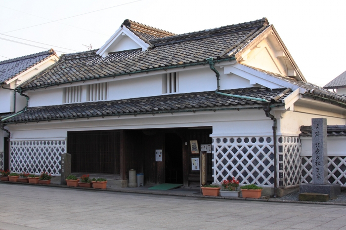 天神から50分 まちをめぐる掘割に情緒あふれる川下り 江戸大名も愛した柳川へ 天神サイト