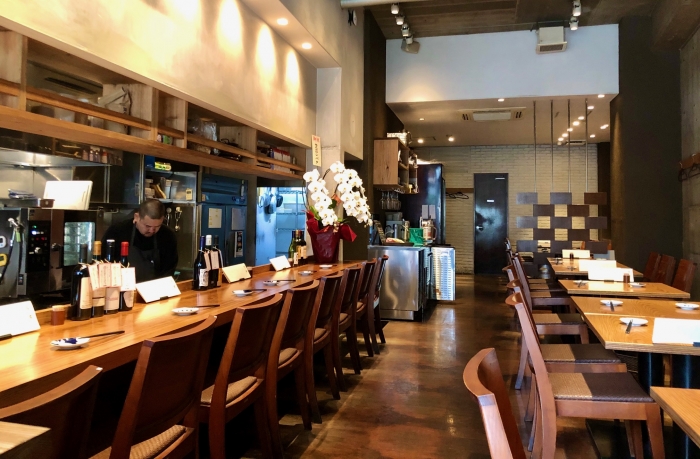 オリジナルブランドの黒毛和牛が リーズナブルに食べられる和牛酒場 天神サイト