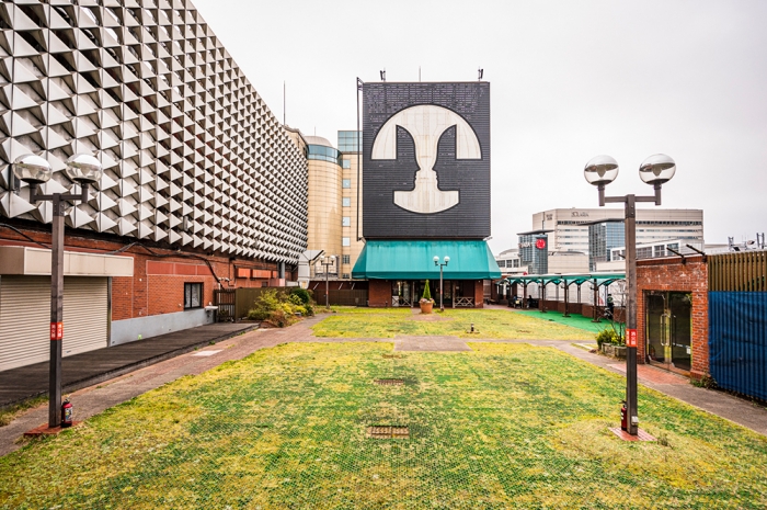 ありがとう 天神コア 街が育てた地域密着店 天神コア運営室 より感謝をこめて 天神サイト
