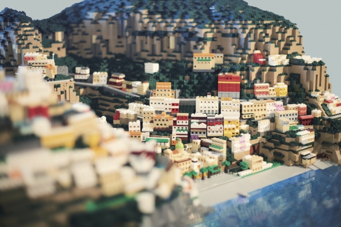 レゴ R ブロックで世界16ヵ国の世界遺産を表現 イムズ 福岡パルコに展示 天神サイト