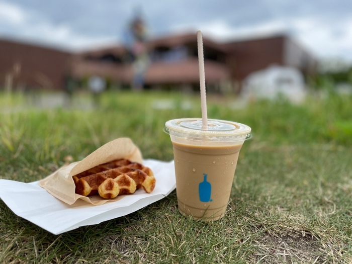 この夏初めて福岡で開催 期間限定の ブルーボトル コーヒートラック 天神サイト