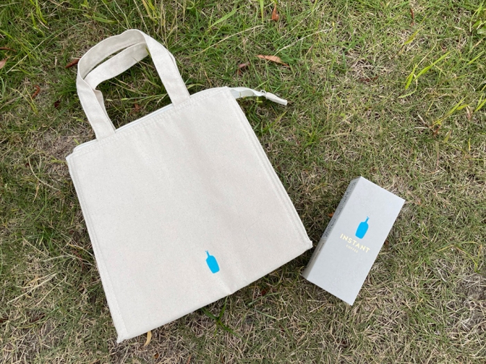 この夏初めて福岡で開催 期間限定の ブルーボトル コーヒートラック 天神サイト