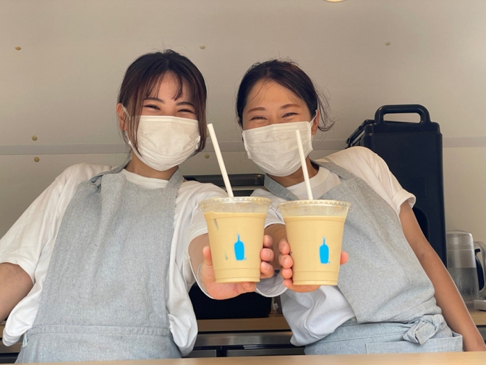 この夏初めて福岡で開催 期間限定の ブルーボトル コーヒートラック 天神サイト