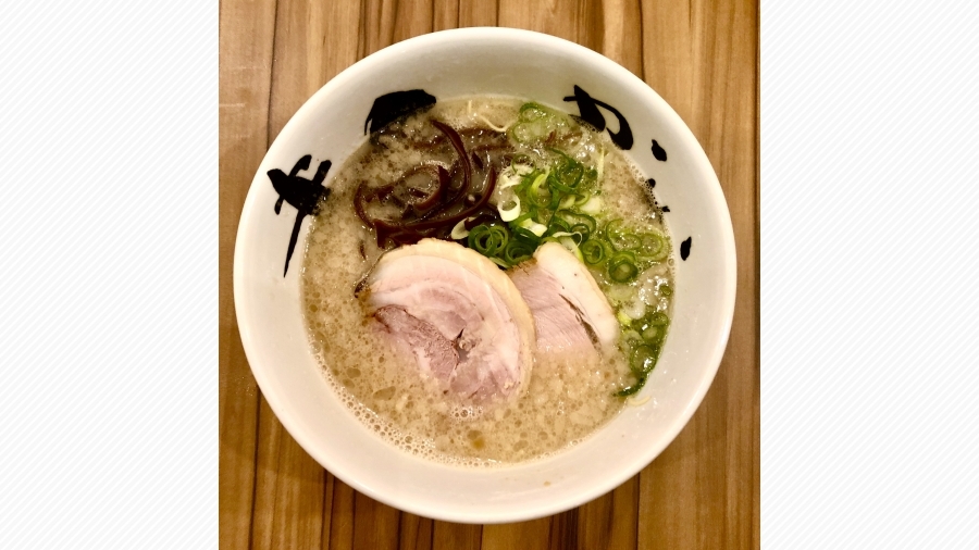 ラーメン愛にあふれた 博多純系豚骨らーめん が天神に誕生 天神サイト