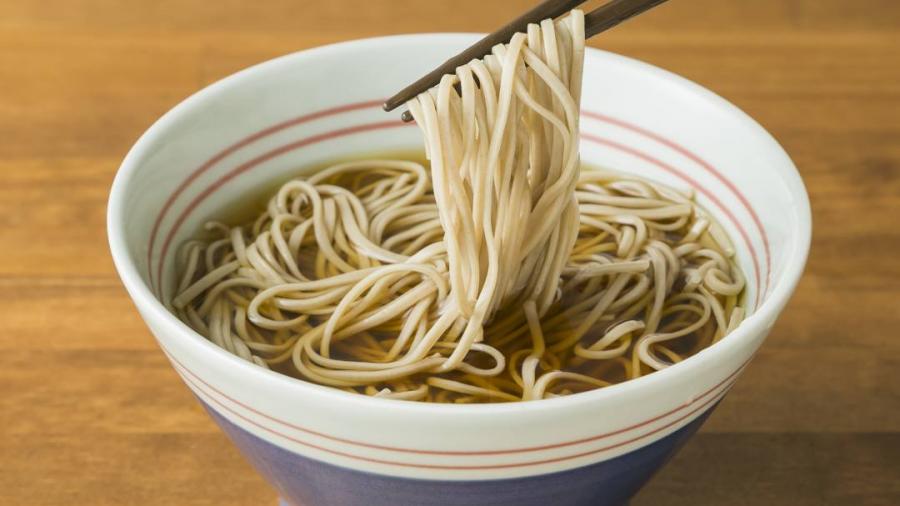 ポストの中にそばをお届け コチソバ のそばセットで年越しはいかが 天神サイト