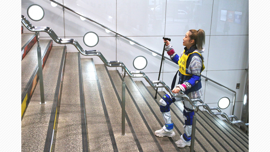 誰もが暮らしやすい都市を目指す「ユニバーサルデザイン体験会」に参加